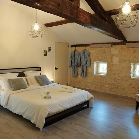 Holiday home Rural La Maison Mauve *