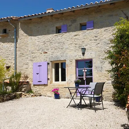 Rural La Maison Mauve Holiday home