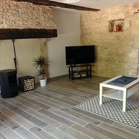 Rural La Maison Mauve Holiday home Ventouse